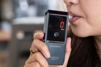 How to Choose a Breathalyser for Home Alcohol Testing?
