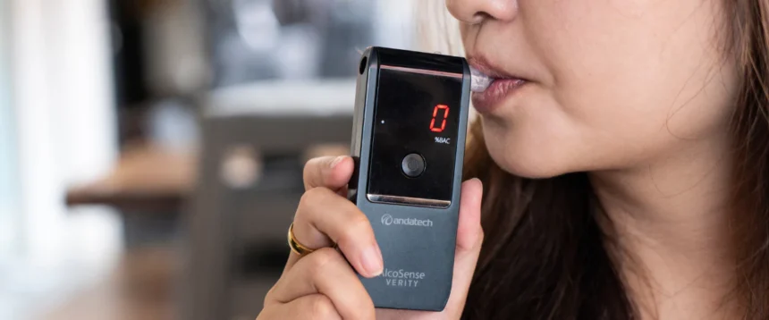 How to Choose a Breathalyser for Home Alcohol Testing?