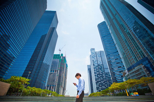 Singapore Business Exit Guide: Maximize Your Sale Price in Today’s Market